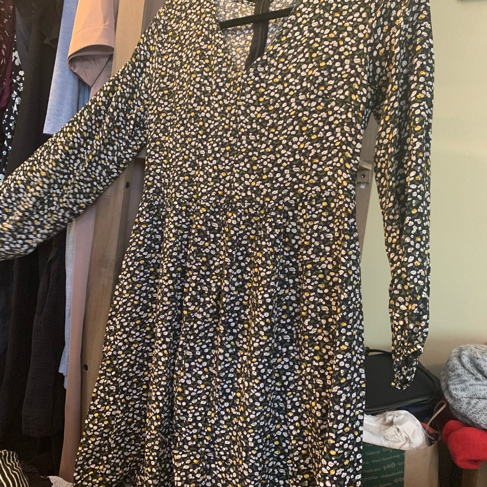 Flowery long sleeve mini dress, size small